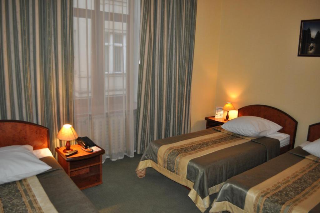 Wien Hotel Leópolis Habitación foto