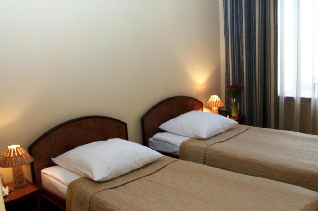 Wien Hotel Leópolis Habitación foto